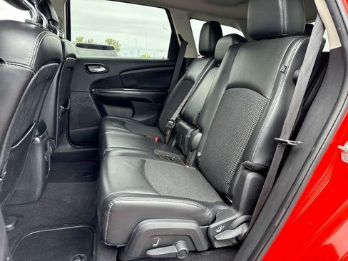 Used 2019 Dodge Journey Crossroad image 21