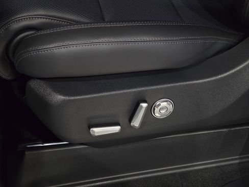 New 2025 Lincoln Navigator Reserve w/ Jet Appearance Package image 21