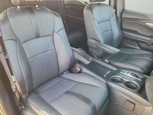 Used 2022 Honda Passport TrailSport image 14