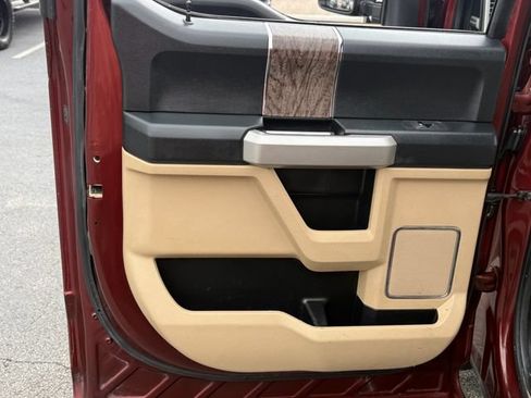 Used 2017 Ford F350 Lariat AWD/4WD image 31