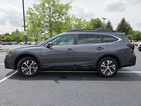 Used 2022 Subaru Outback Limited AWD/4WD image 18