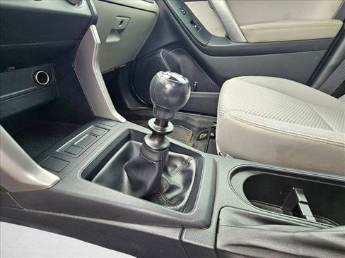 Used 2016 Subaru Forester 2.5i AWD/4WD image 10