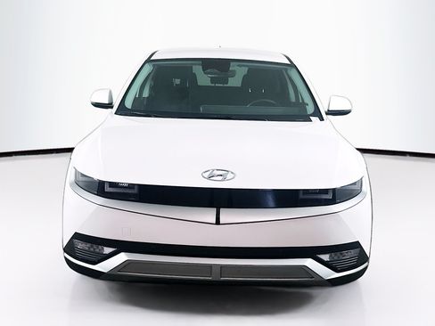 Used 2024 Hyundai Ioniq 5 SEL RWD image 2