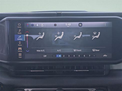 Used 2024 Jeep Gladiator Sport image 25