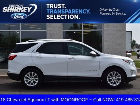 Used 2018 Chevrolet Equinox LT w/ Sun & Infotainment Package FWD image 3
