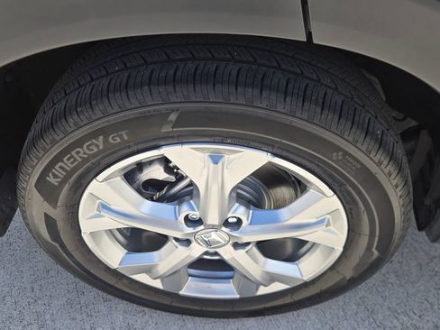 Used 2024 Honda HR-V LX image 9