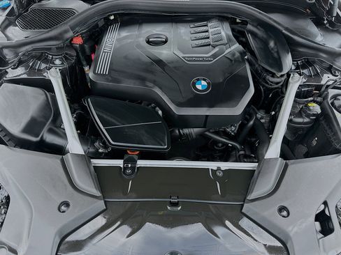 Used 2022 BMW 530i w/ M Sport Package RWD image 33
