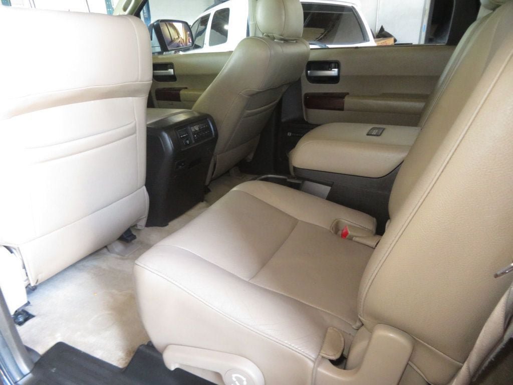 Used 2011 Toyota Sequoia Platinum AWD/4WD image 24