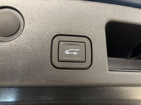 Used 2026 Chevrolet Equinox LT w/ Convenience Package II AWD/4WD image 37