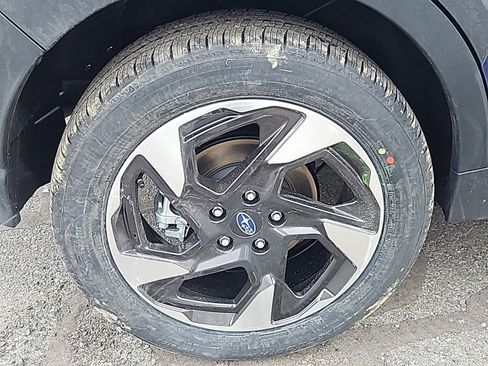 New 2025 Subaru Crosstrek 2.5i Limited image 3