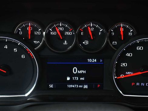 Used 2019 Chevrolet Silverado 1500 RST image 12