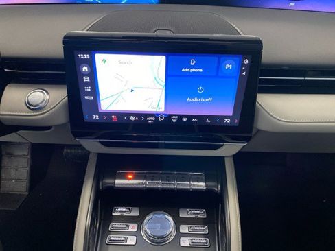 New 2026 Lincoln Nautilus Reserve image 22