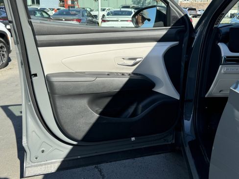 New 2026 Hyundai Tucson SEL image 9