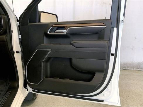 Used 2026 Chevrolet Silverado 1500 RST image 26