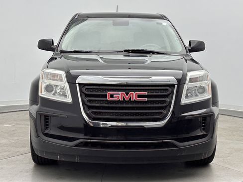 Used 2017 GMC Terrain SLE FWD image 2