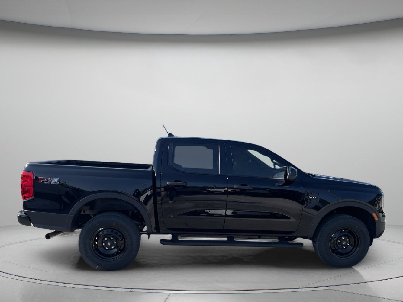 New 2026 Ford Ranger XL w/ FX4 Off-Road Package AWD/4WD image 2