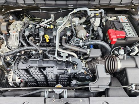 Certified 2025 Nissan Altima 2.5 SR AWD/4WD image 17
