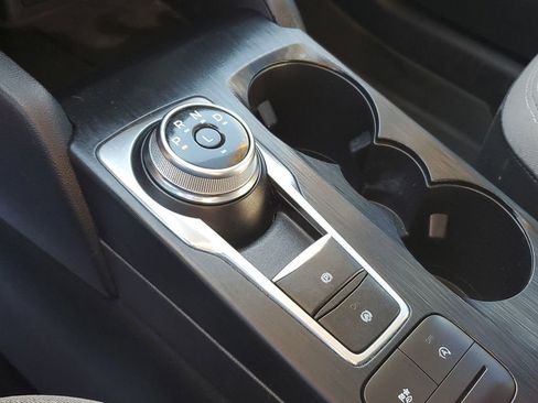 Used 2022 Ford Escape SE w/ Convenience Package image 30