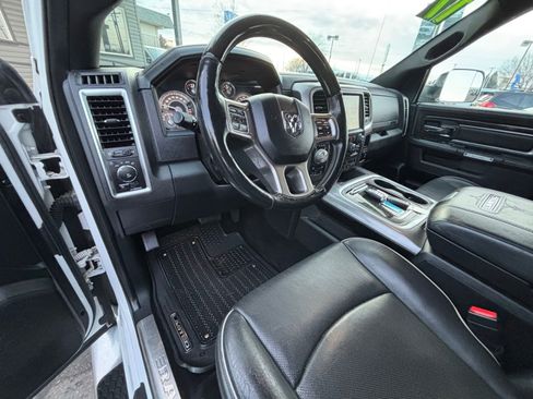 Used 2017 RAM 1500 Limited AWD/4WD image 14