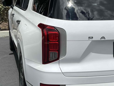 Used 2022 Hyundai Palisade Calligraphy w/ Cargo Package FWD image 76