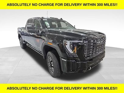 New 2026 GMC Sierra 3500 Denali Ultimate w/ LPO, Black Badging Package
