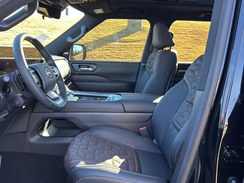 New 2026 Nissan Armada Platinum image 8