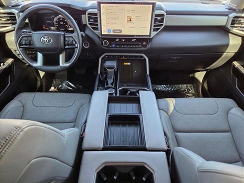 Used 2024 Toyota Tundra Limited image 16