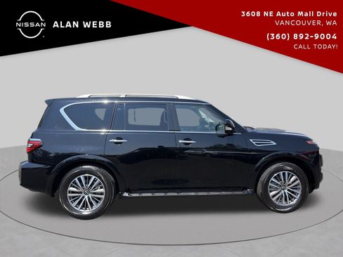 Used 2024 Nissan Armada SL w/ Captain's Chairs Package AWD/4WD image 2
