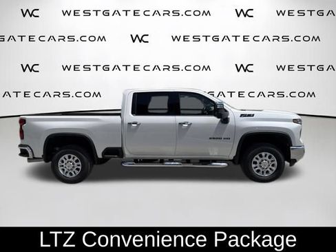 Used 2024 Chevrolet Silverado 2500 LTZ w/ LTZ Convenience Package AWD/4WD image 5