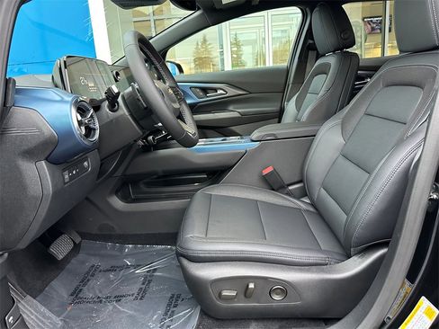 New 2026 Chevrolet Equinox EV LT image 19