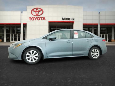 New 2026 Toyota Corolla LE image 8