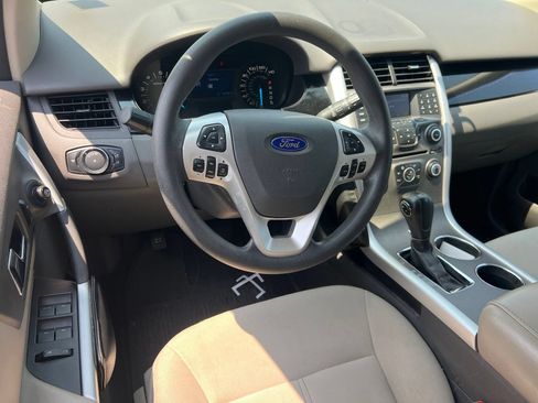 Used 2014 Ford Edge SE FWD image 13
