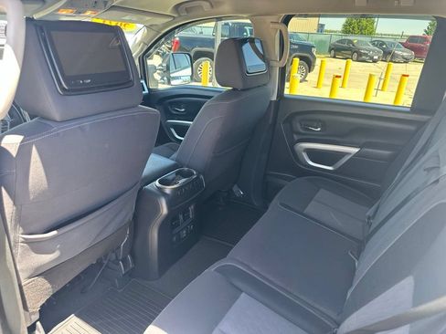 Used 2021 Nissan Titan SV w/ SV Convenience Package AWD/4WD image 20