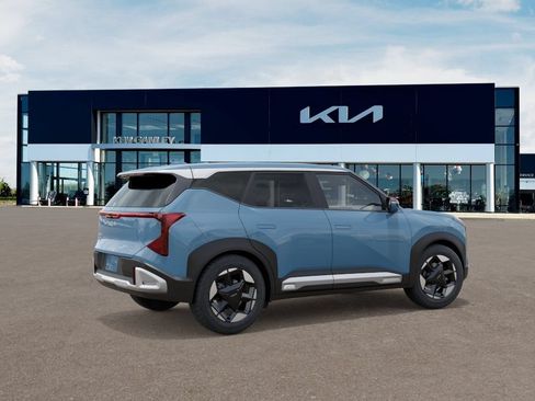 New 2027 Kia Seltos EX FWD image 6