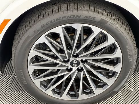 Used 2026 Hyundai Palisade Calligraphy AWD/4WD image 11