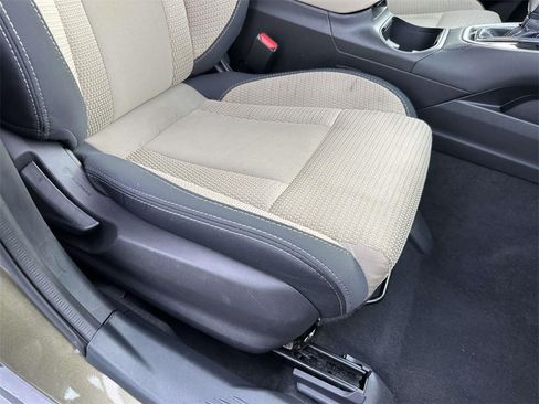 Certified 2025 Subaru Outback Premium image 11