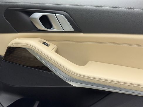 Used 2020 BMW X5 sDrive40i w/ Premium Package image 57