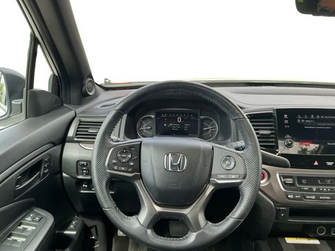 Used 2023 Honda Passport EX-L image 11
