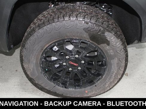 New 2026 GMC Canyon Elevation w/ Convenience Package RWD image 6