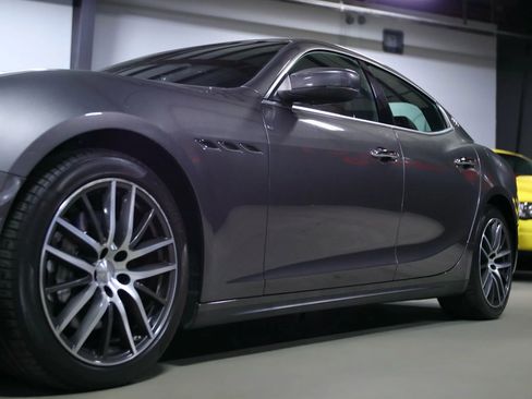 Used 2018 Maserati Ghibli image 9