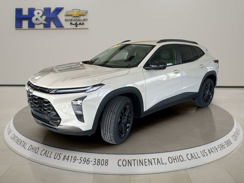 New 2026 Chevrolet Trax ACTIV image 3