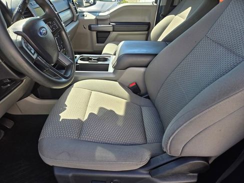 Used 2021 Ford F250 XLT w/ XLT Premium Package AWD/4WD image 14