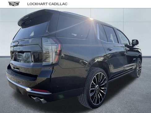 Used 2025 Chevrolet Tahoe High Country image 3