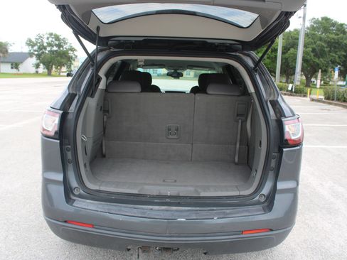 Used 2014 Chevrolet Traverse LT FWD image 28