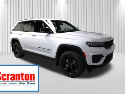 New 2025 Jeep Grand Cherokee Altitude