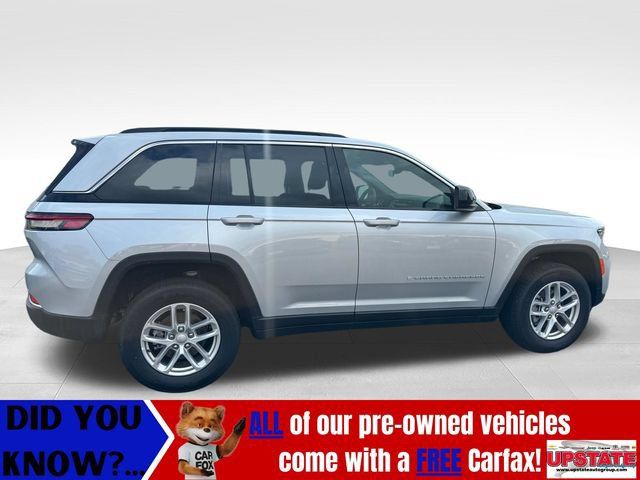 New 2025 Jeep Grand Cherokee Laredo X w/ Luxury Tech Group I AWD/4WD image 7