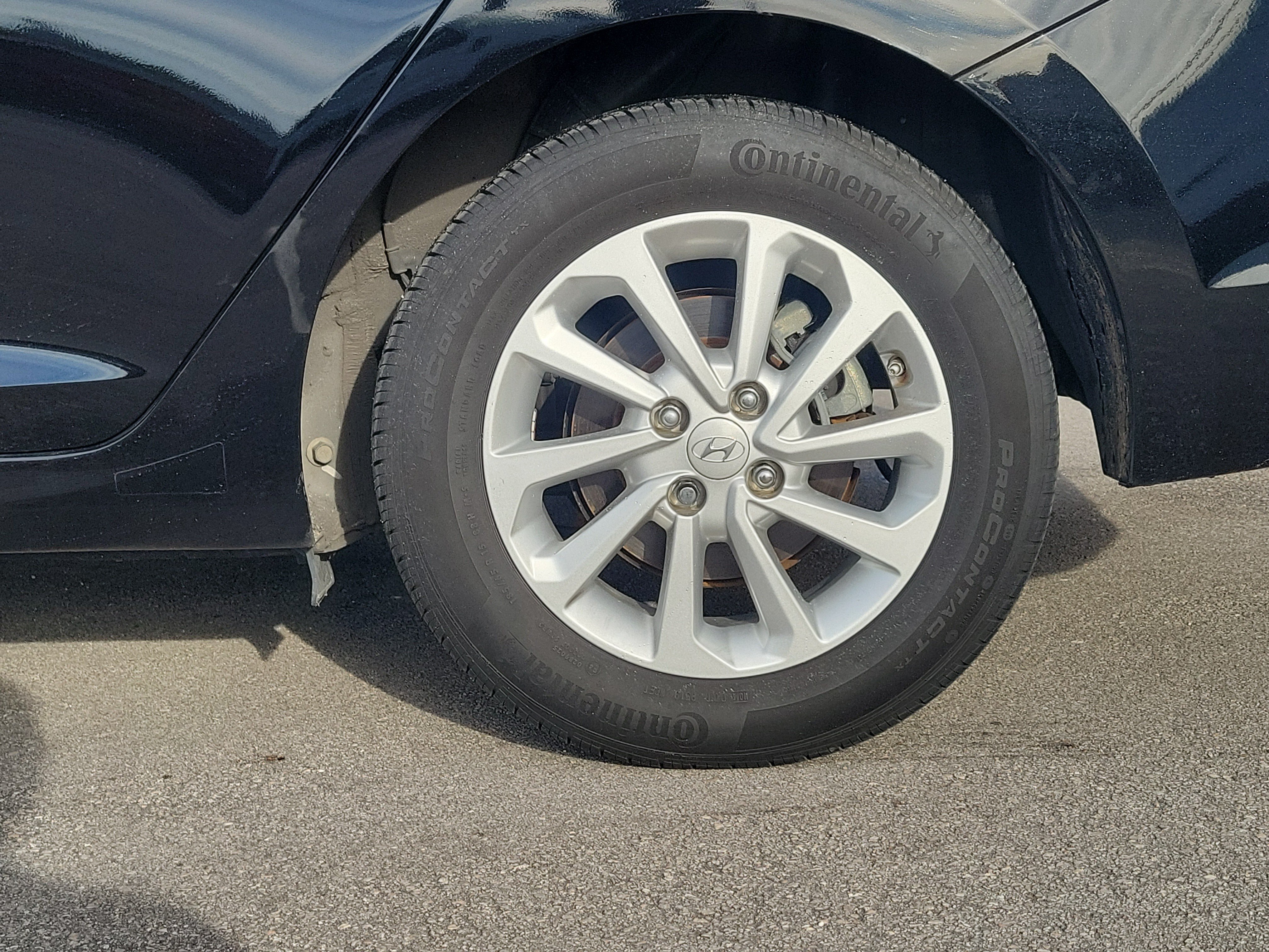 Used 2022 Hyundai Accent SEL FWD image 27