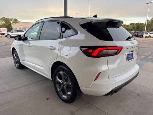 Certified 2023 Ford Escape ST-Line w/ Tech Pack #1 image 5