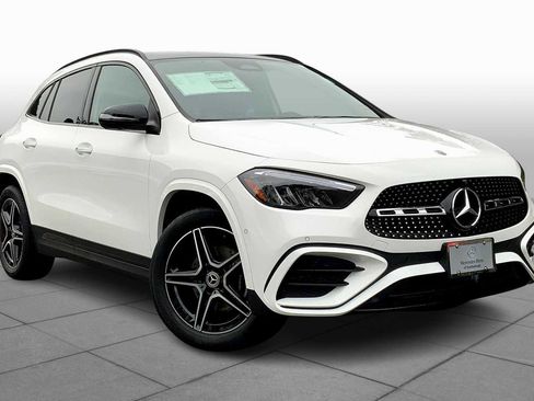 New 2026 Mercedes-Benz GLA 250 4MATIC image 2
