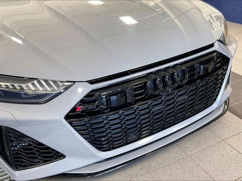 Used 2021 Audi RS 7 Sportback w/ Black Optic Package AWD/4WD image 32